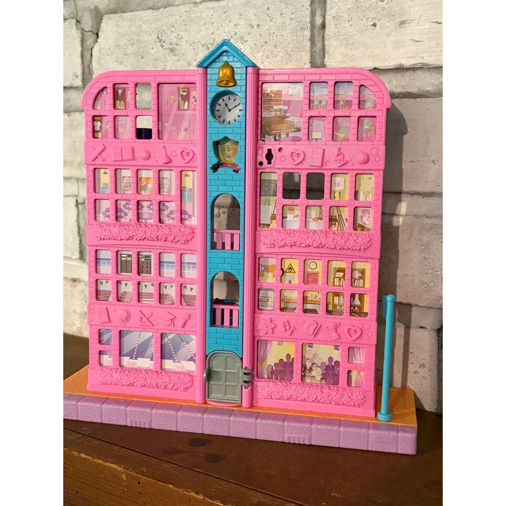Polly Pocket Pollyville Mighty Middle School Figure Play Set Only Mattel 2020
